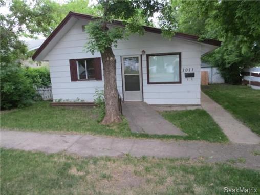 I have sold a property at 1011 10th ST in Rosthern
